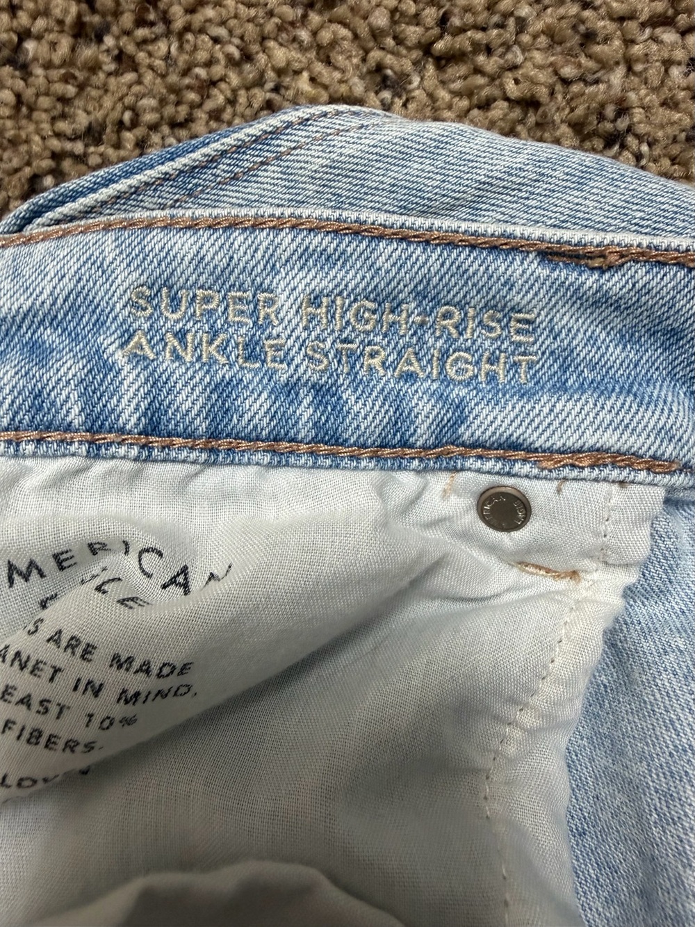American Eagle Outfitters Light Blue Distressed High Rise Ankle Straight Jeans - Picture 3 of 4